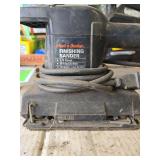 Black & Decker finishing sander