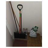 Miscellaneous winter tools