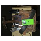 Tool belt with tools