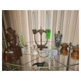 Miscellaneous knick knacks