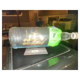 Ship in a bottle 'Constitution'