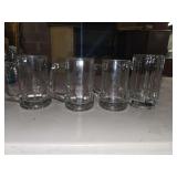 Set of 4 glass steins
