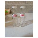Vintage pepsi-cola S&P shakers
