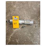 Pneumatic reciprocating air saw