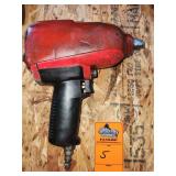 Snap on pneumatic air impact wrench