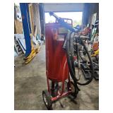 Pressurized sandblaster