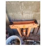 Hydraulic tube bender