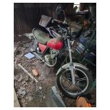 Suzuki gn125