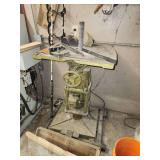 Vintage heavy-duty Oliver Model 232 or 232-D Tilting Arbor Table Saw