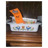 2 vintage corning baking dishes