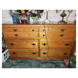 6 drawer dresser NO CONTENTS