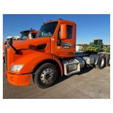 2018 Peterbilt 579 Semi Tractor