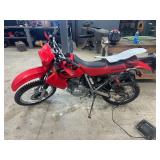 Honda XR650L Dirt Bike Motorcycle