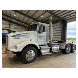 2011 Kenworth T-800 Semi Tractor