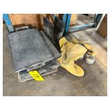 Concrete Kneel Boards & Rubber Boots