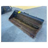 Caterpillar Skid Steer Attach 74' Material Bucket