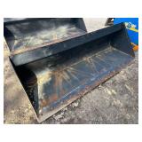 Caterpillar Skid Steer Attach 96' Snow Bucket