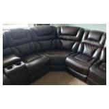 NEW LEATHER SECTIONAL POWER RCLINING COUNCH