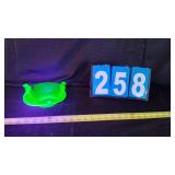 DIAMOND GLASS CO. URANIUM GLASS BIRD BOWL
