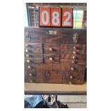 WOOD MACHINIST CHEST