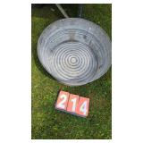 ROUND METAL WASH TUB