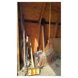 GROUP LOT OF VARIOUS HAND TOOLS