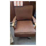 VINTAGE SWIVEL BASE UPHOLSTERED CHAIR