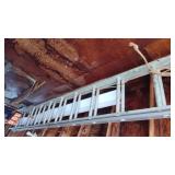 22 FOOT ALUMINUM EXTENSION LADDER