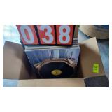 BOX OF VINTAGE COUNTRY VINYL ALBUMS