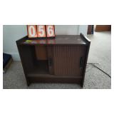 WOOD RECORD CABINET