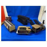 1986 New Bright Gold Rush Train & Track 4 Cars