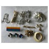 Costume Jewelry Brooch Pins