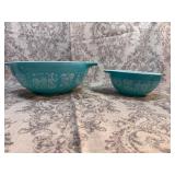 2-Amish butterprint Cinderella mixing bowls