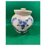 Stoneware cookie jar