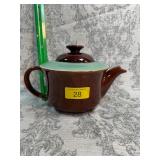 Redwing village brown green teapot-glazed pottery