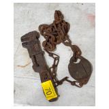 Antique brass lock & wrench