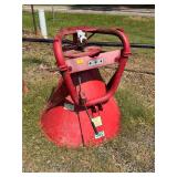 300lb cone spreader, gear box seized, missing shaf