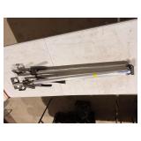 Camper 5th wheel stabilizer