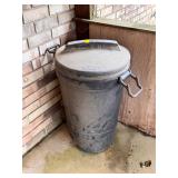 Gott Trash Can w Lid