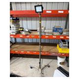 LED work light on rolling stand WORKS