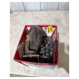 Box of misc castors