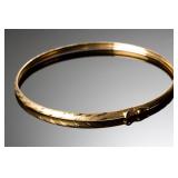 Elegant 10k Gold Hinged Bangle Bracelet - Textured & Versatile Elegant 10k Gold Hinged Bangle Bracelet - Textured & Versatile