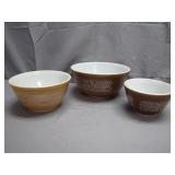 Pyrex Woodland Mixing Bowls Set of 3