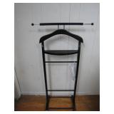 Classic Black Menï¿½s Valet Stand