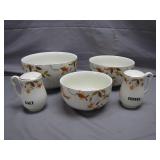 Hall ï¿½Autumn Harvestï¿½ Mixing Bowls & Shakers