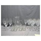 Elegant Glassware Set With Pitcher