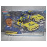 Monogram #3 Wrangler Combo Model Kit Set