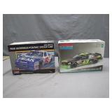 Kyle Pettyï¿½s #42 Model Car Kits Bundle
