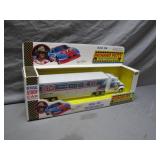 Richard Petty Team Transporter, Scale 1:64