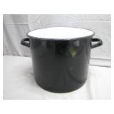 Classic Black Enamelware Stock Pot Classic Black Enamelware Stock Pot